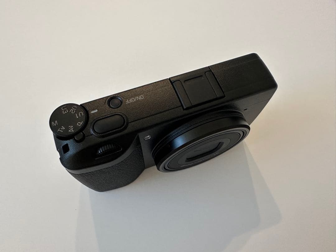 【極美品】 GR3x デジタルカメラ ブラック シャッター95枚