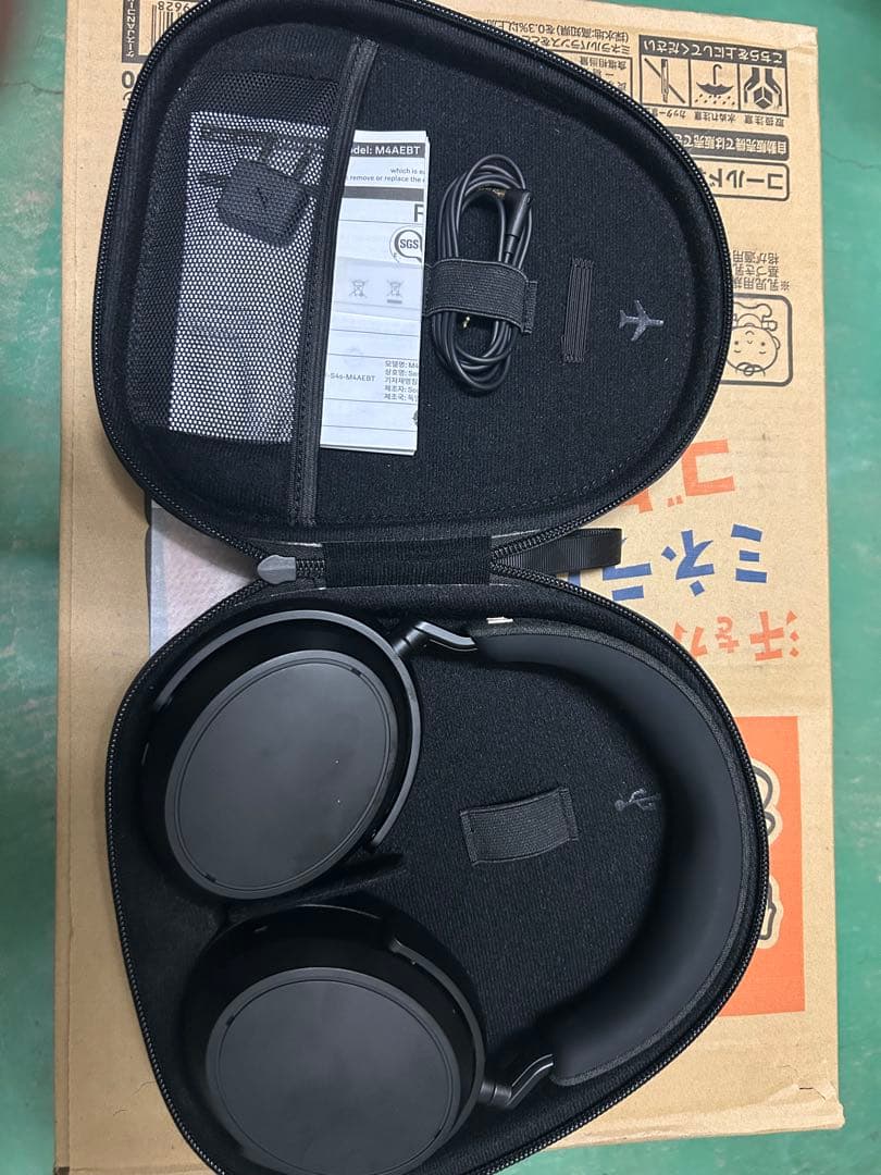 Sennheiser MOMENTUM 4 ワイヤレスヘッドホン