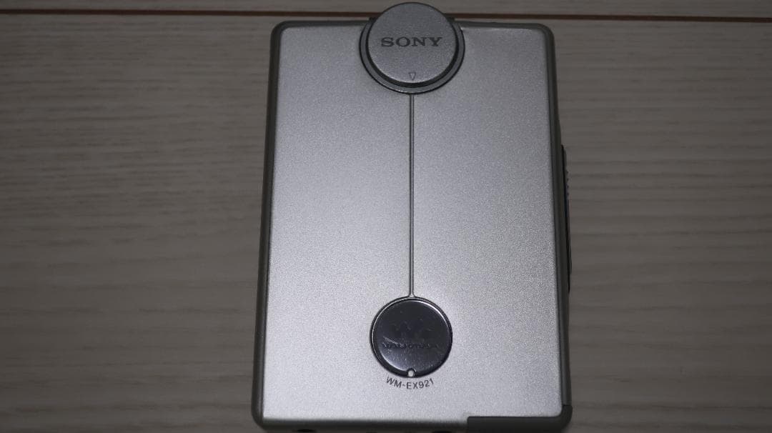 【ジャンク品】SONYVカセットWALKMAN WM-EX921