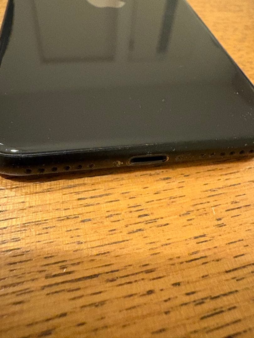 Apple iPhone SE 第2世代 64GB