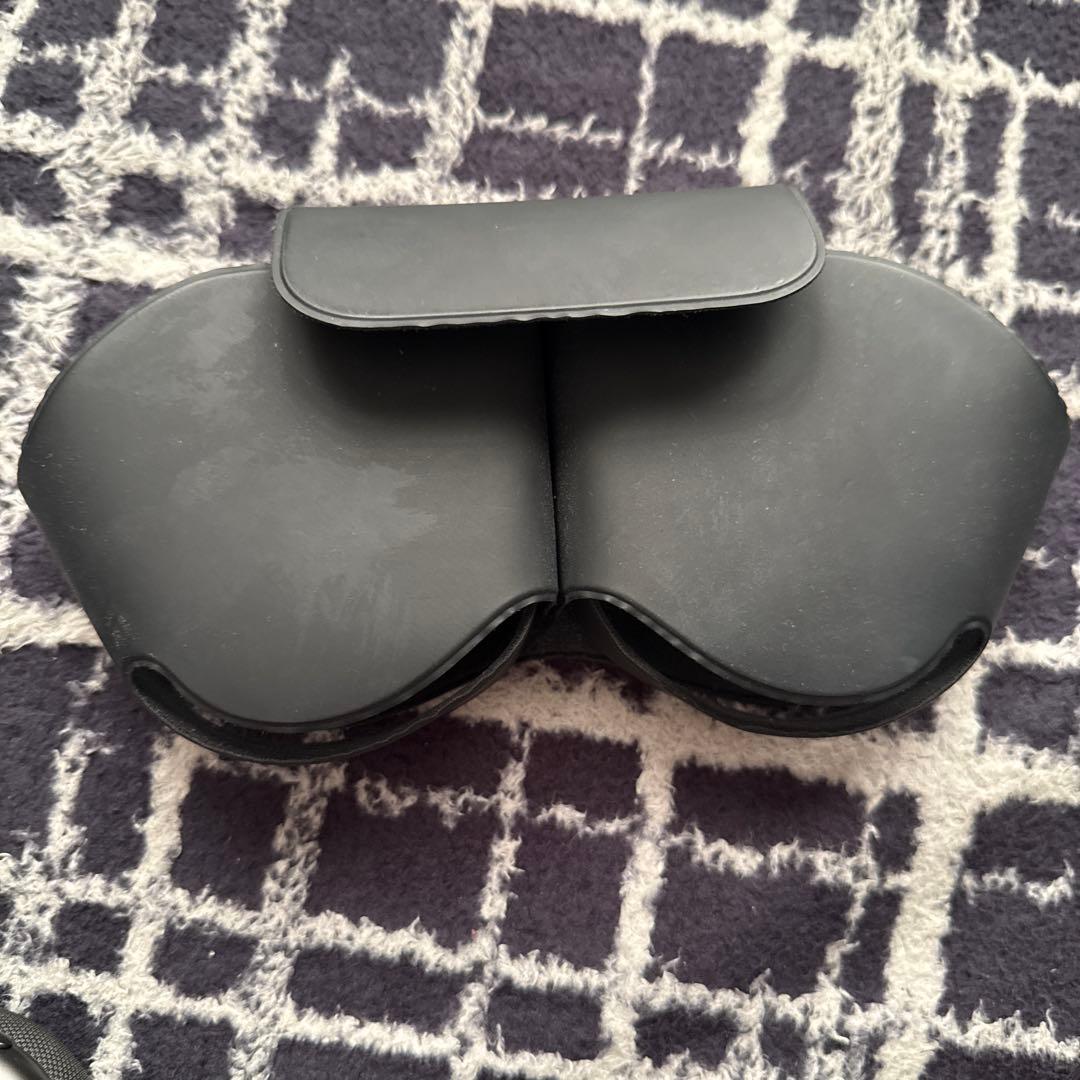 AirPodsProヘッドホン