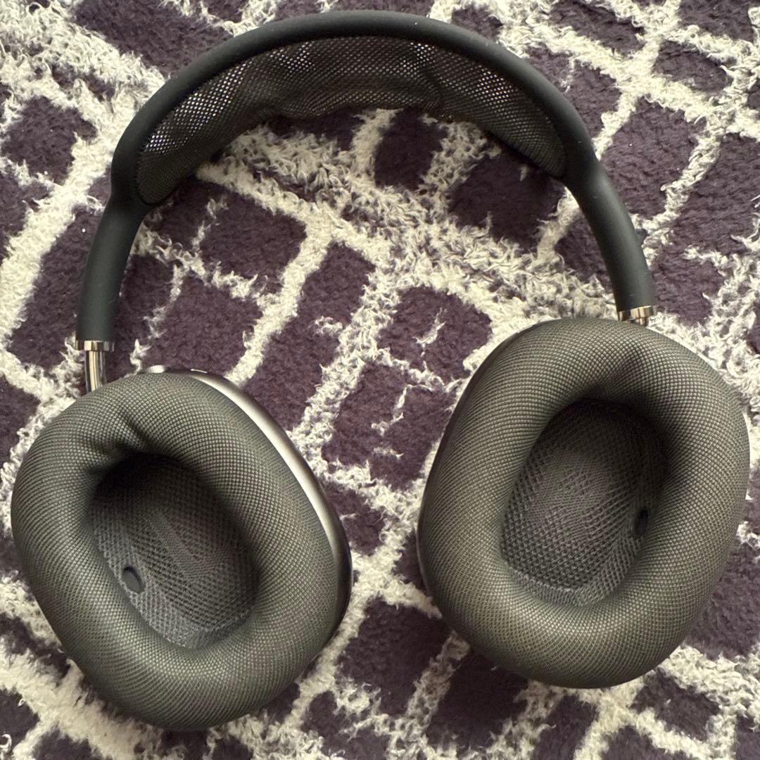 AirPodsProヘッドホン