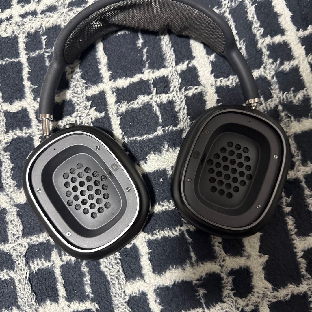 AirPodsProヘッドホン