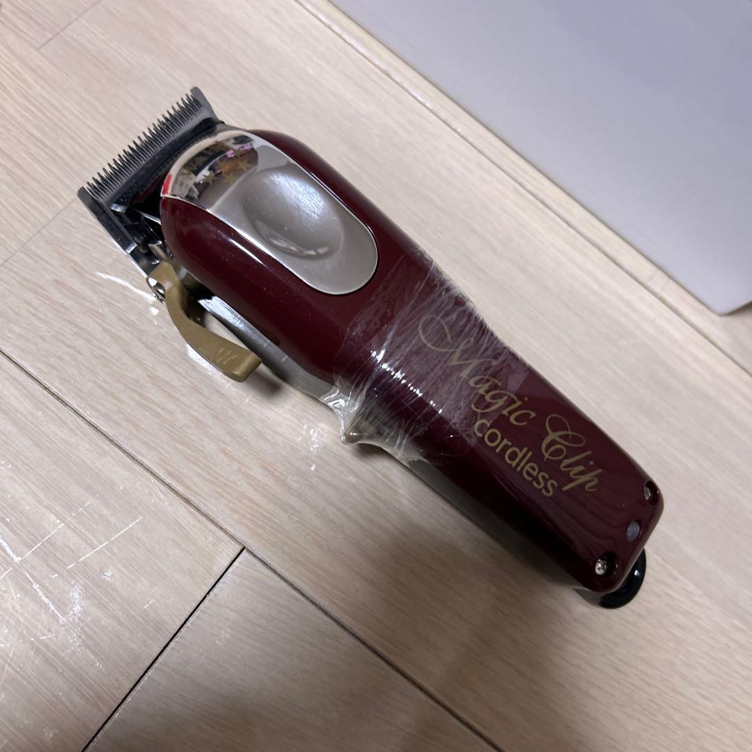 未使用品WAHL Magic Clip コードレスバリカン　レッド