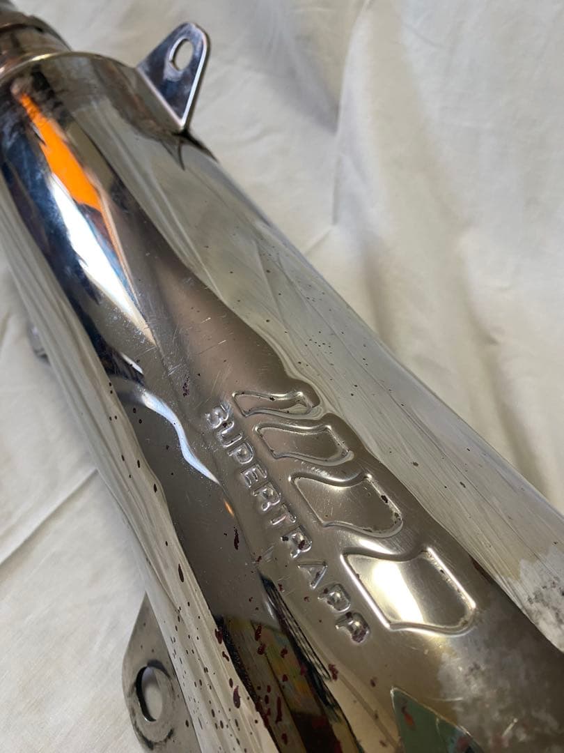 マジェスティースーパートラップマフラー　中古品　送料込み