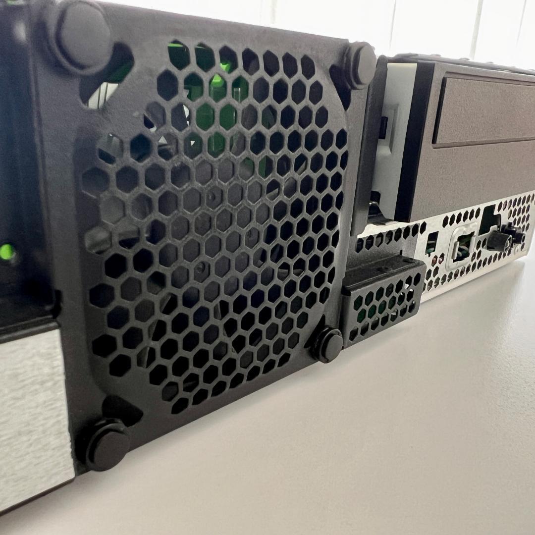 【Ubuntu搭載】富士通 i5-7500/16GB/SSD デスクトップPC