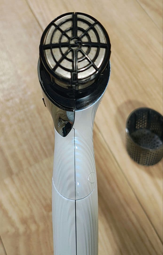 1週間限定 特別価格！ リファ ドライヤー ホワイト 2023年製 AB14