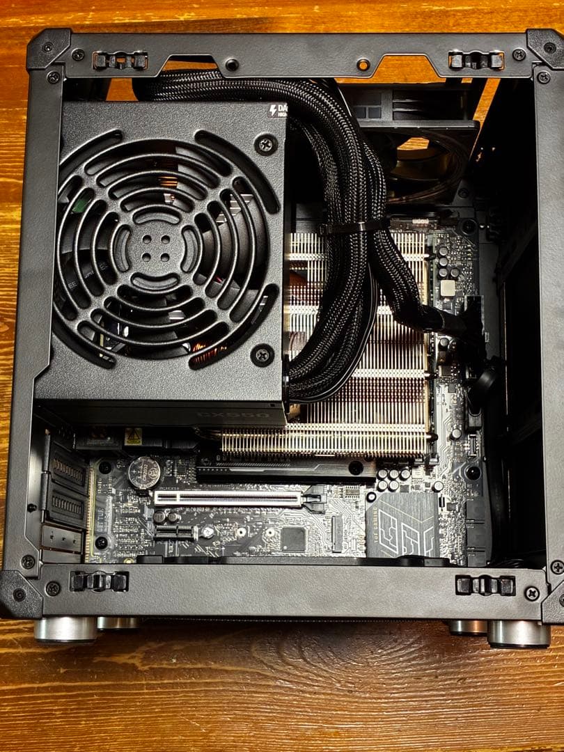 ち*ぽ様 最新世代RYZEN 自作PC