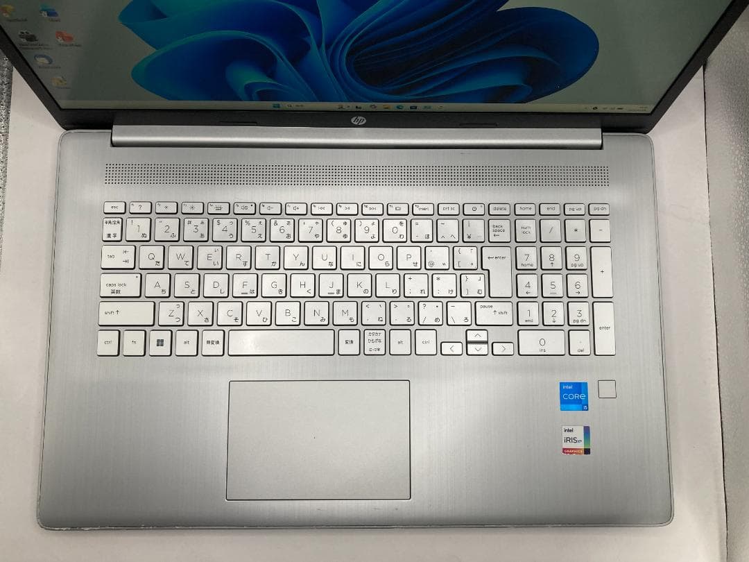 爆速Corei5第12世代/16GB/SSD512GB/Office/17.3型