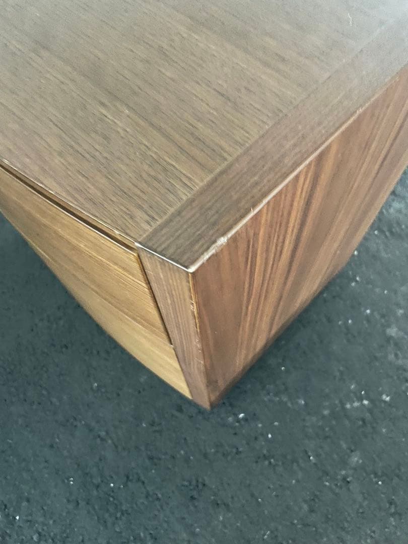 シモンズ　ナイトテーブル　サイドテーブル