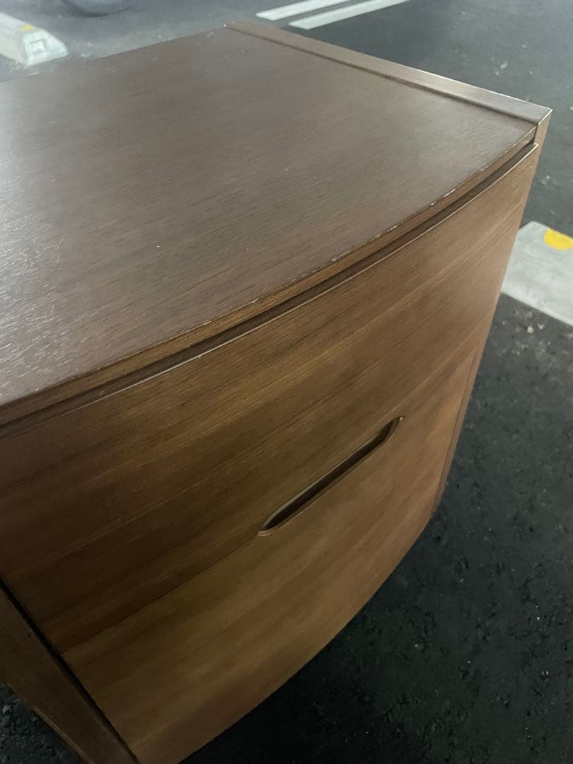 シモンズ　ナイトテーブル　サイドテーブル