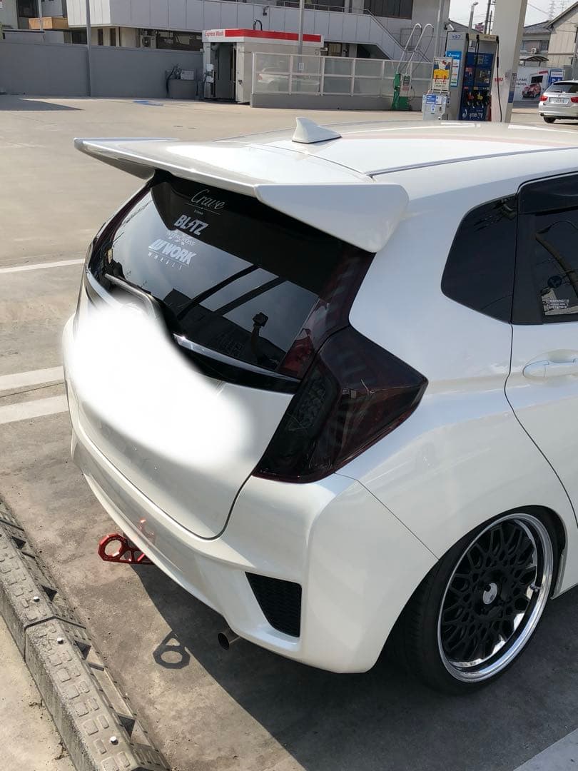 ブレス クリエイション フィットハイブリッド GP5 GK3リアウイング