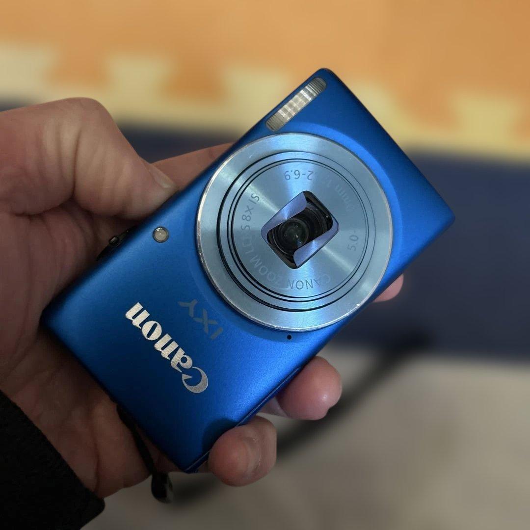 Canon IXY 90F 青 コンパクトデジタルカメラ ジャンク　本体のみ