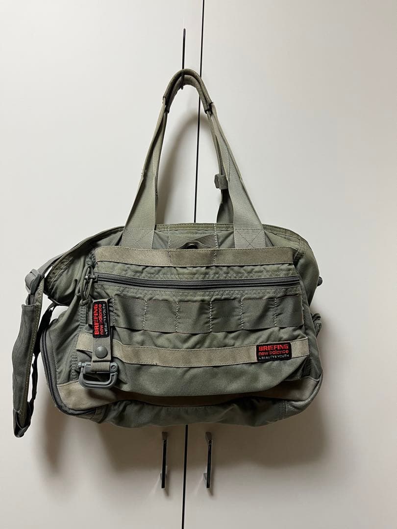 かな　BRIEFING EASY WIRE グレー　トリプルコラボ