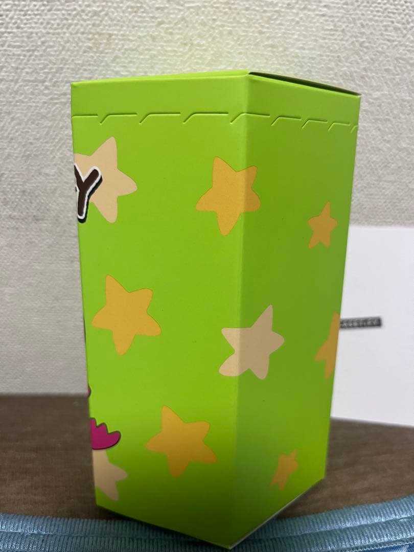 casetifyクレヨンしんちゃん　イヤホンケース