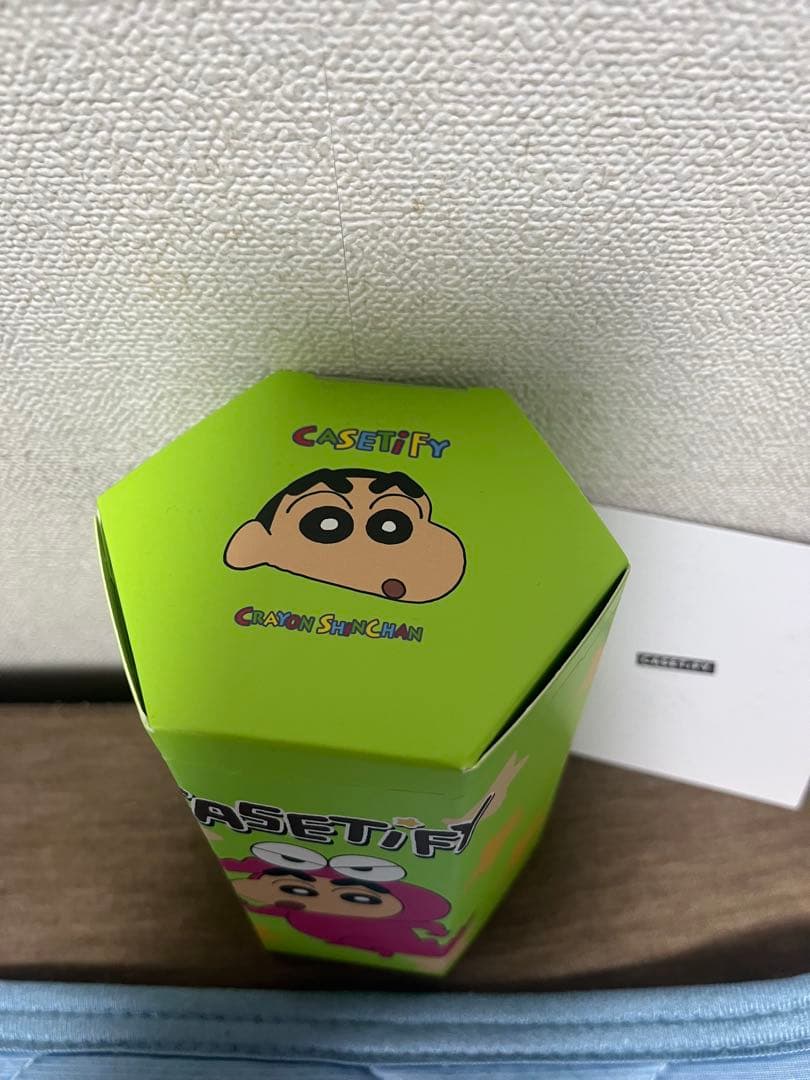 casetifyクレヨンしんちゃん　イヤホンケース