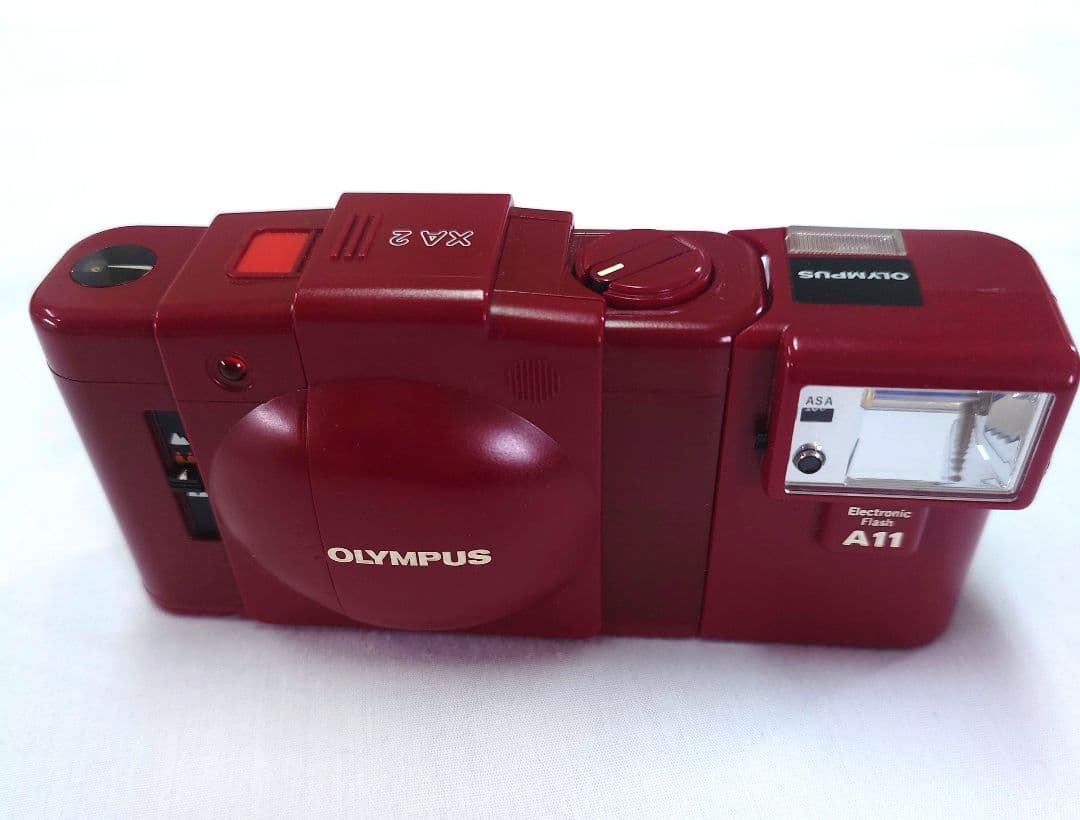 OLYMPUS オリンパス フィルムカメラ XA2 A11 レッド