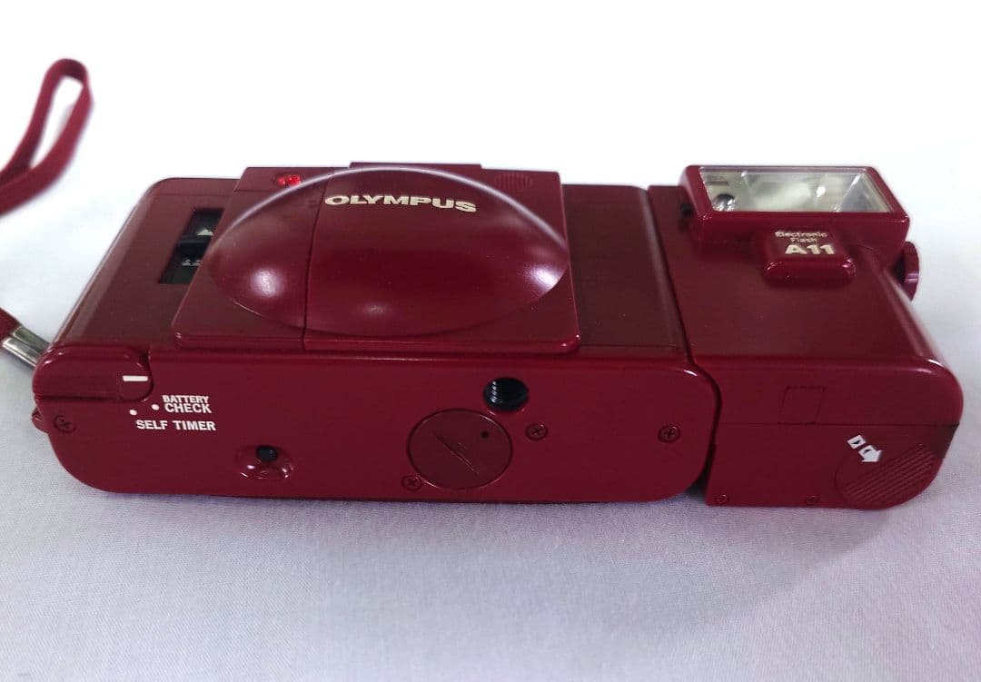OLYMPUS オリンパス フィルムカメラ XA2 A11 レッド