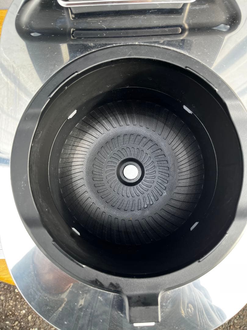 シャープ炊飯器KS-HF05B 2023年製　中古品