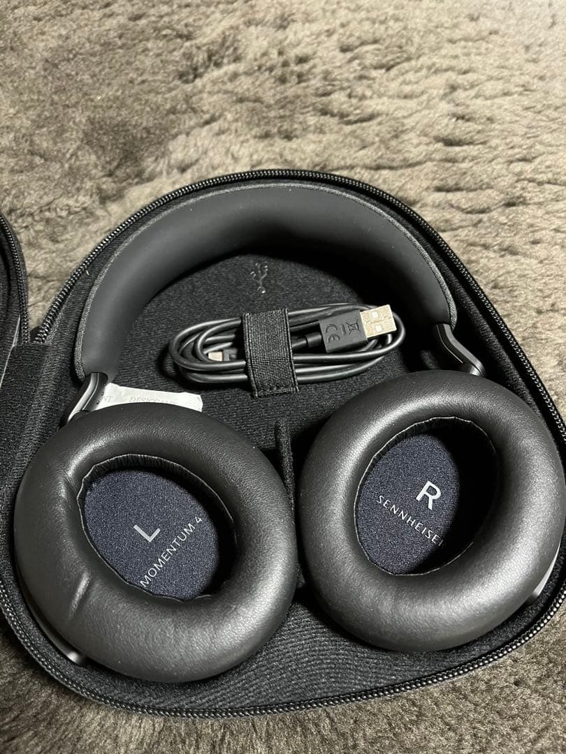 ヘッドホン Sennheiser MOMENTUM 4 Wireless