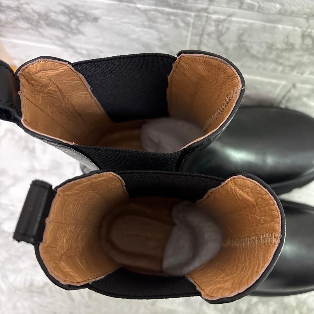 【新品未使用】アトリエブルージュ レザーサイドゴアタンクブーツ S 22.5