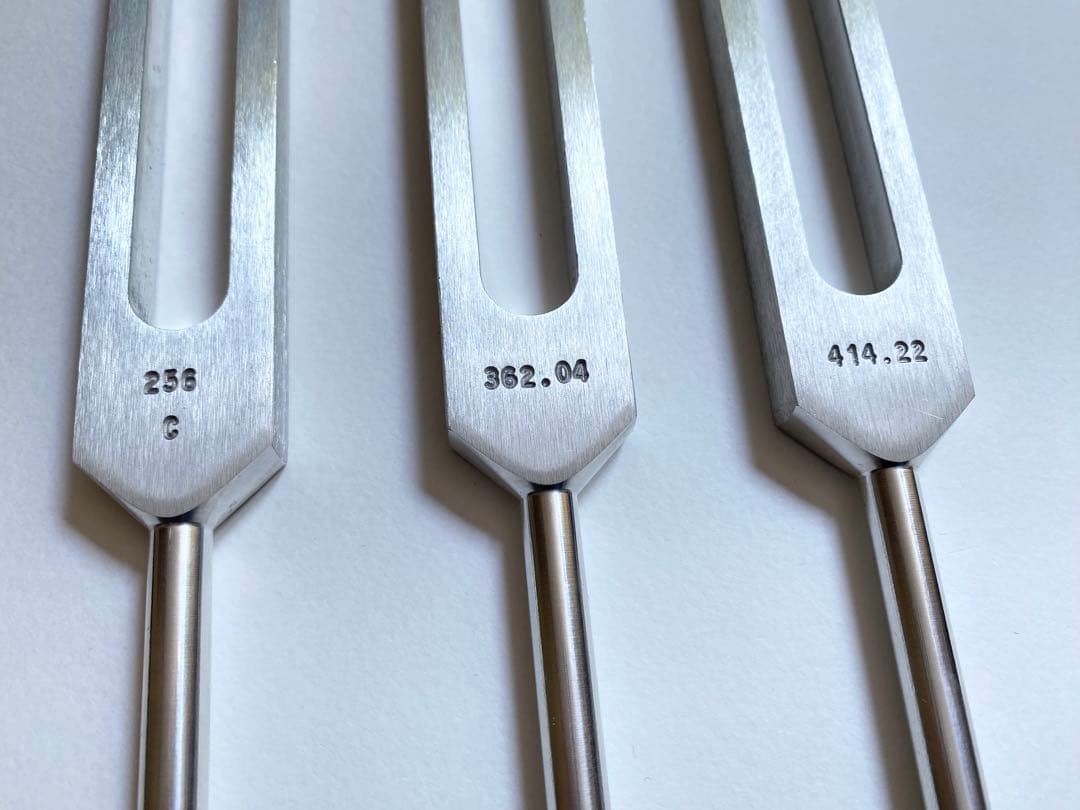ワンネスカンパニー オリジナル 音叉 黄金比・白銀比チューナー３本セット