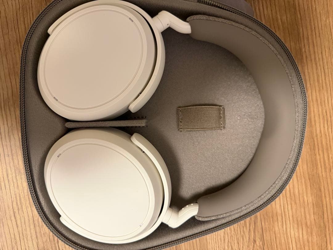 Sennheiser Momentum 4 ワイヤレスヘッドホン