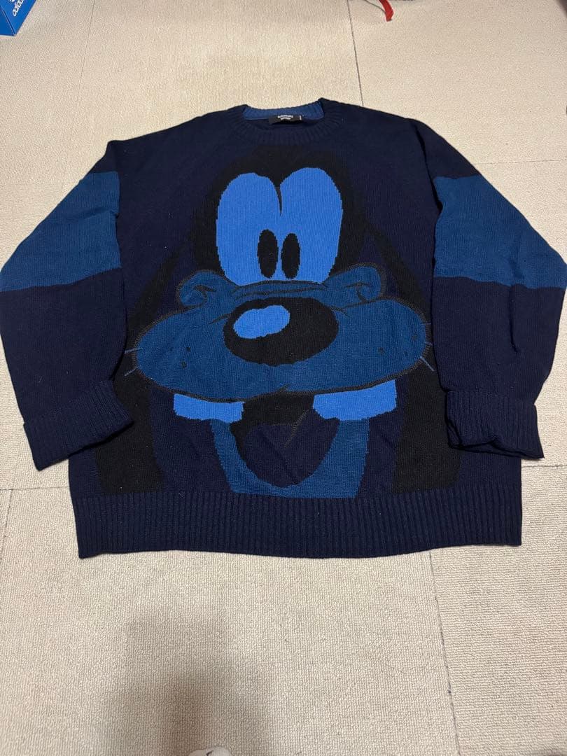 イタリア製　アイスバーグ　Disney knit グーフィー