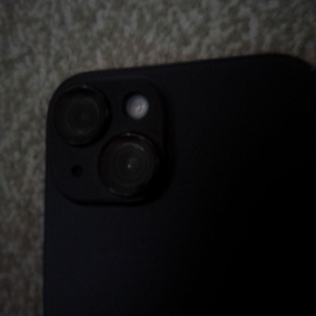 Apple iPhone 15 ブラック