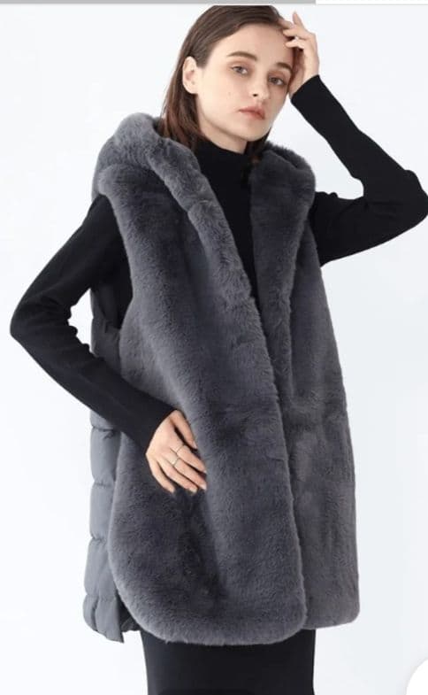 Age アーガ　エコファー　ベスト　チャコールグレー