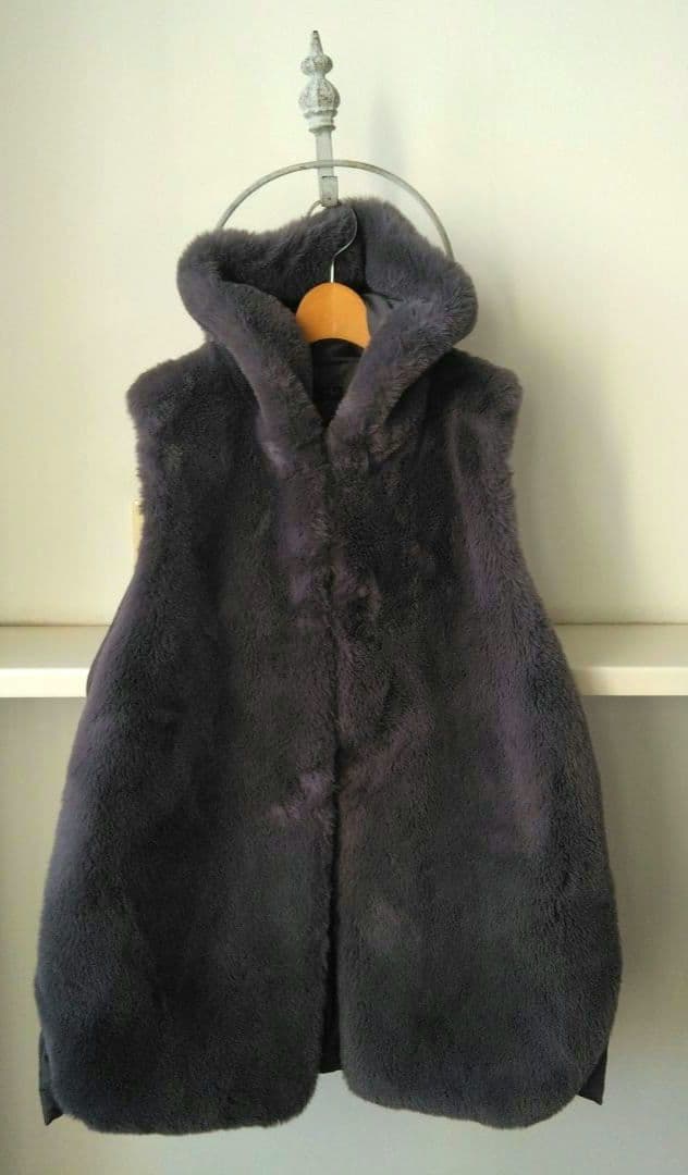 Age アーガ　エコファー　ベスト　チャコールグレー