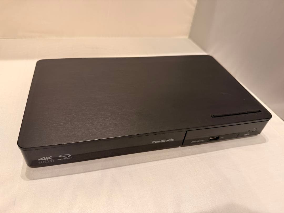 ささPanasonic 4K ブルーレイプレーヤ　DMP-BDT180