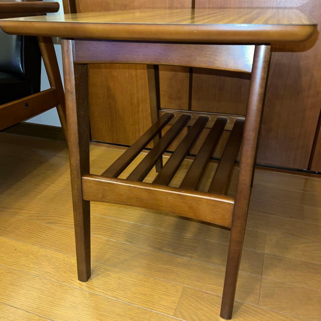 カリモク60　サイドテーブル　ウォールナット（トップ：メラミン化粧板）