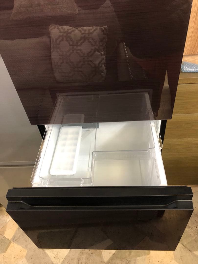 Hisense ハイセンス 冷蔵庫 HR-G2801BR 2019年製 282L