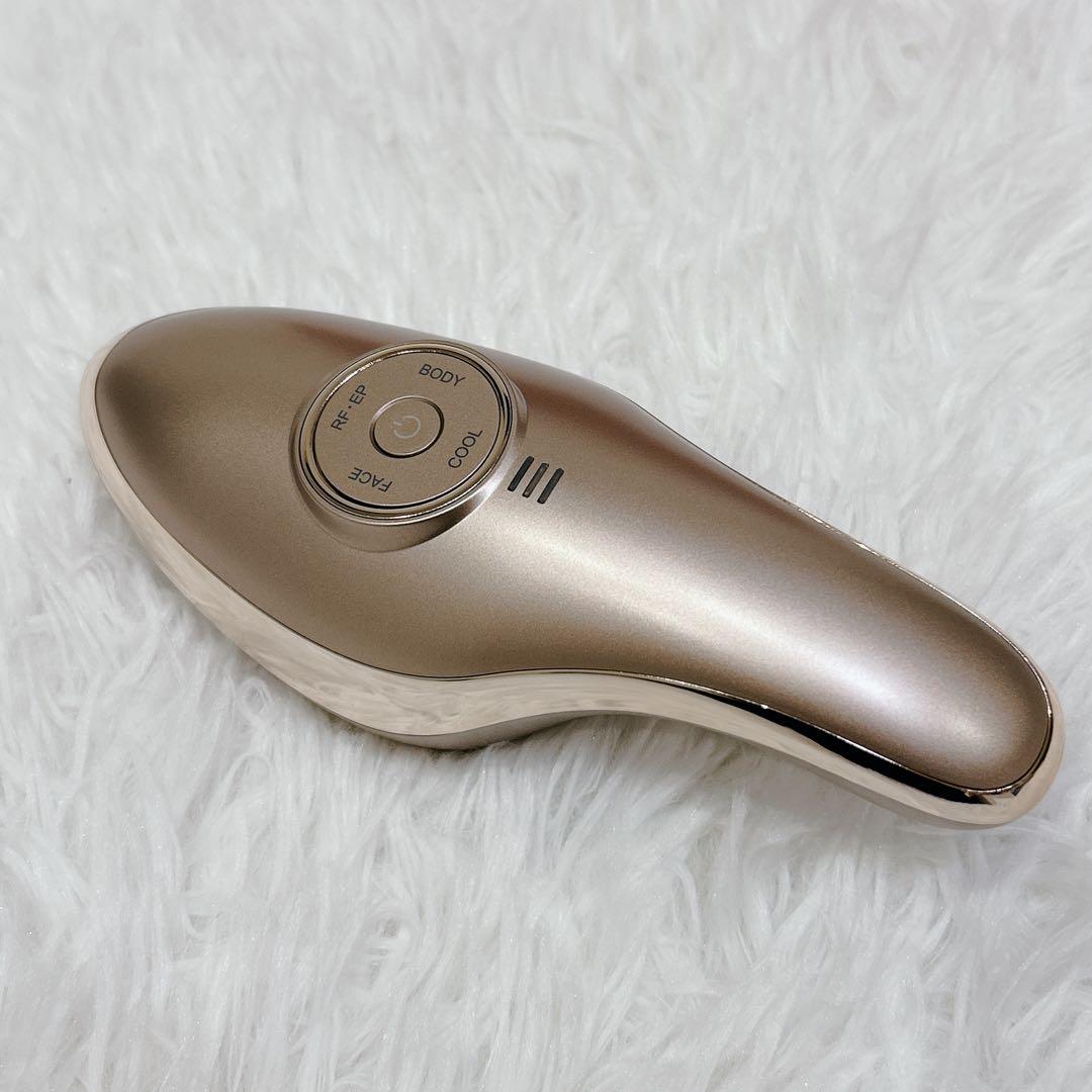 【未使用級】IKKOプロデュース MEラボンエクラ 美顔器