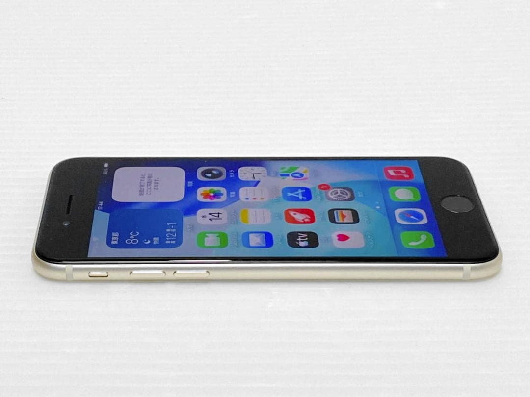 バッテリ100％ iPhone SE3 64GB MMYD3J/A スターライト