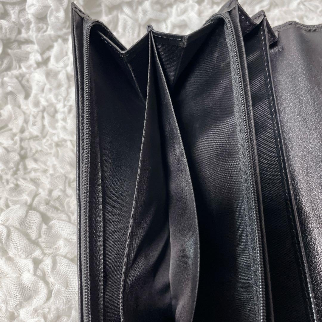 極美品✨Vivienne Westwood 長財布 二つ折り　定番　レザー