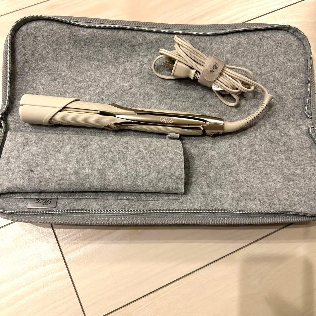 リファ　ストレートアイロン　プロ（アイボリー）美品