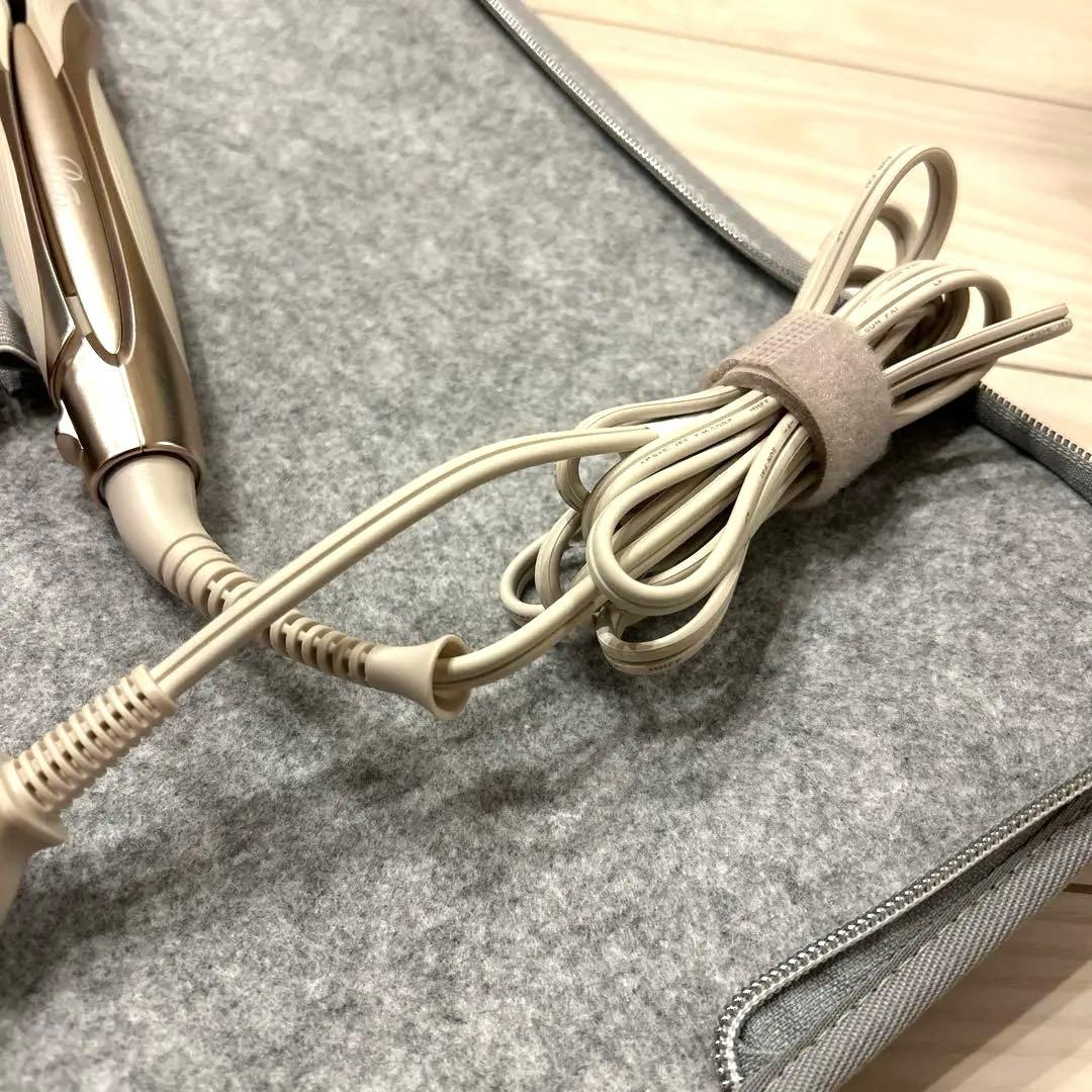 リファ　ストレートアイロン　プロ（アイボリー）美品