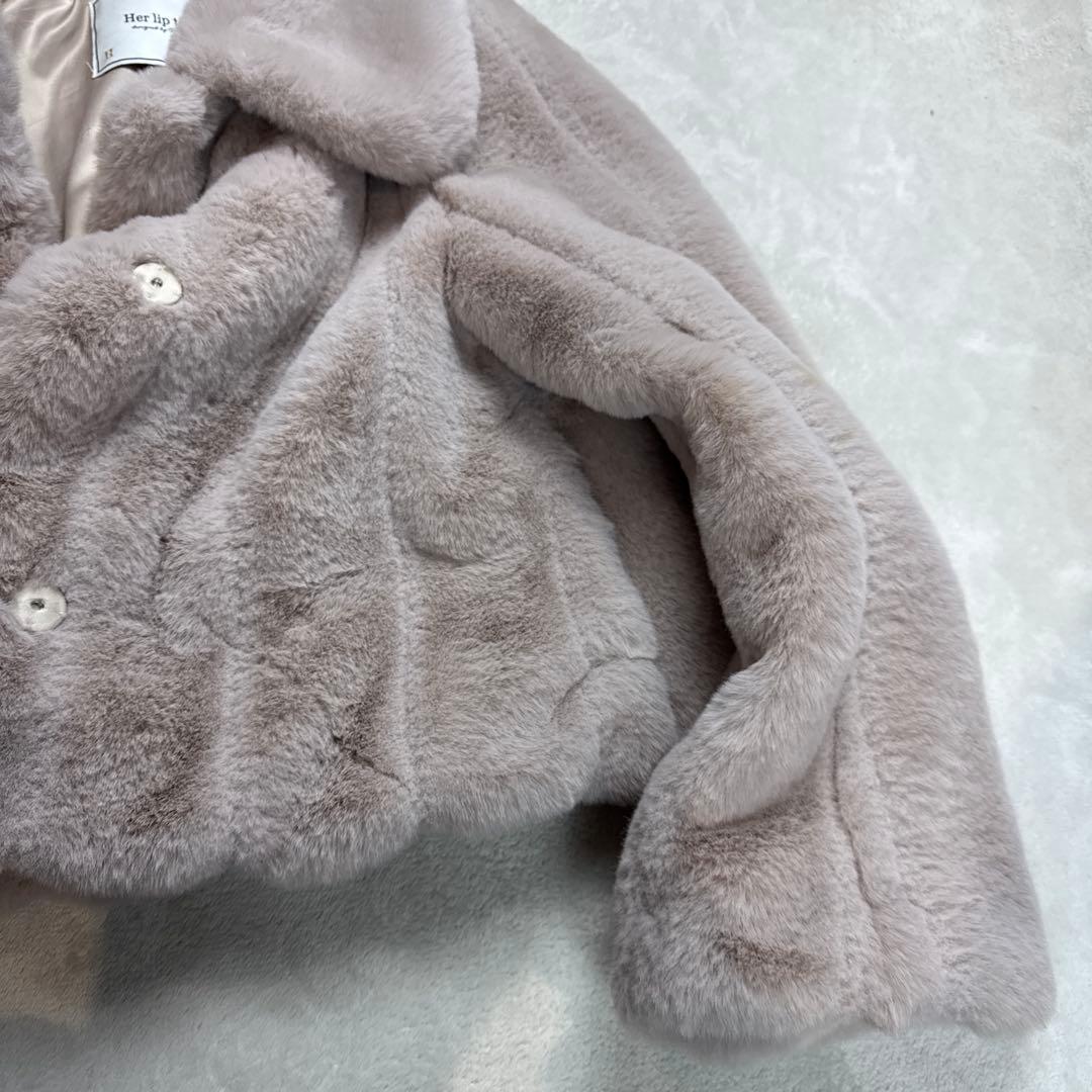 Herlipto Winter Love Faux Fur Coat Sサイズ