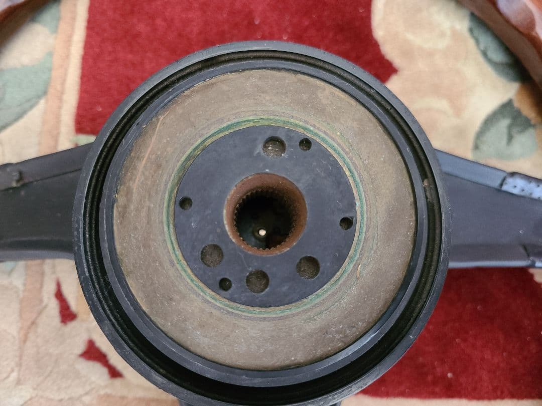 Nardi ND Torino 希少！ナルディステアリング　ガラ3 ウッド