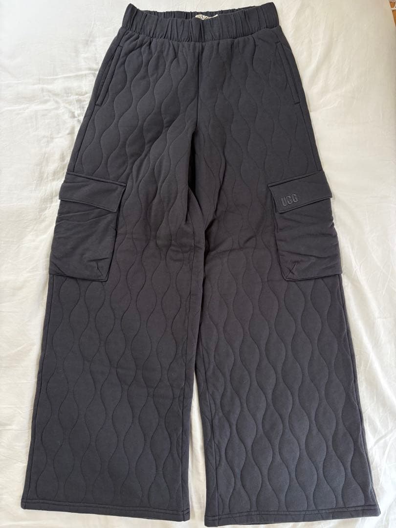 おまとめ2点、モンクレール、アグ デジャ キルテッド カーゴ パンツ