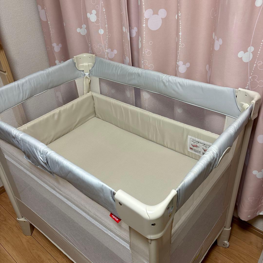 【美品】Aprica ココネルエアー AB ホワイトグレー WH