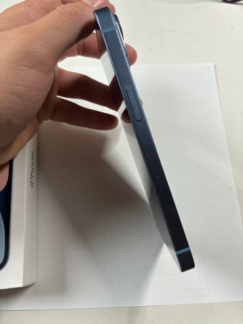 Apple iPhone 14 ブルー 256GB 84%