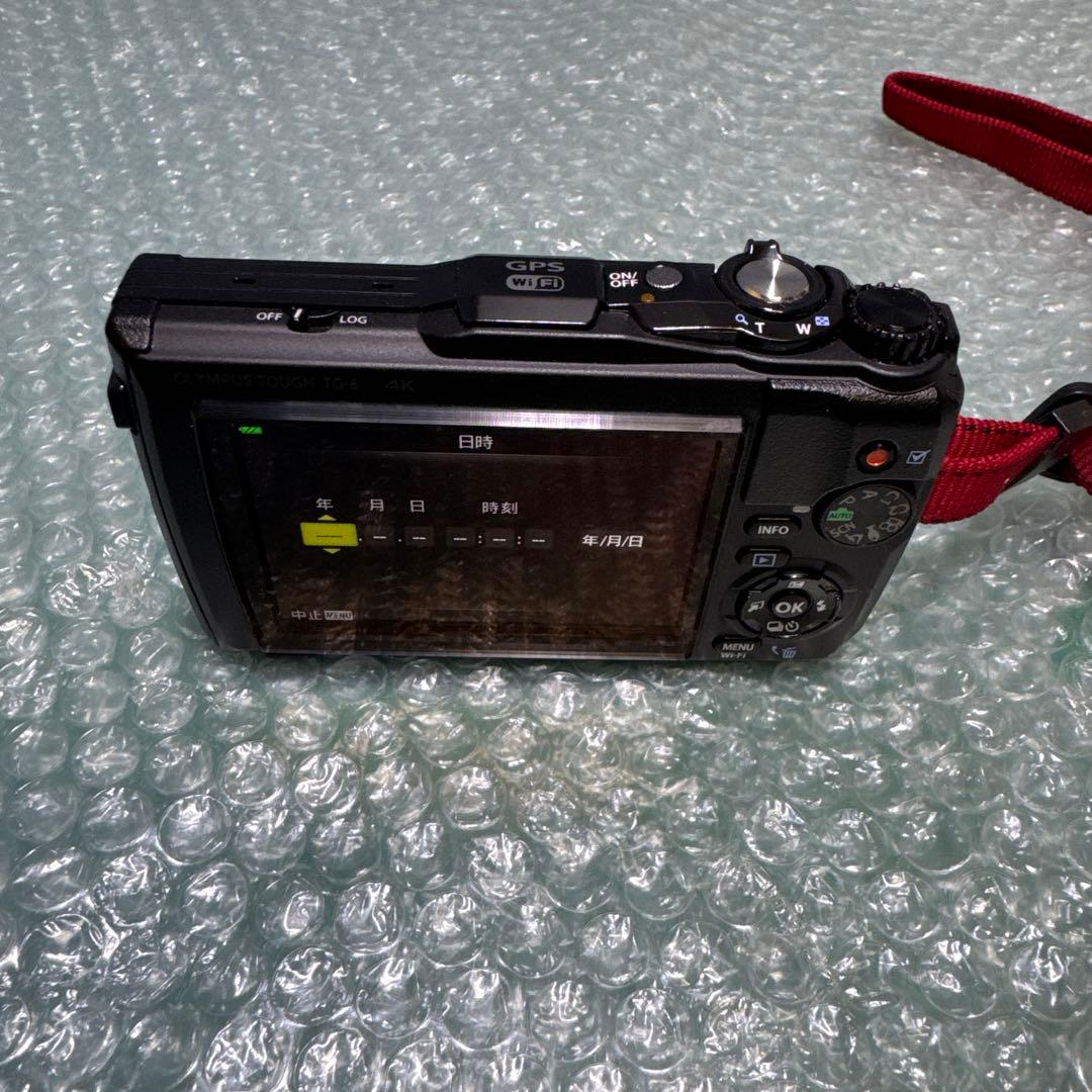 美品　オリンパス　デジタルカメラ TOUGH 型番：IM 015