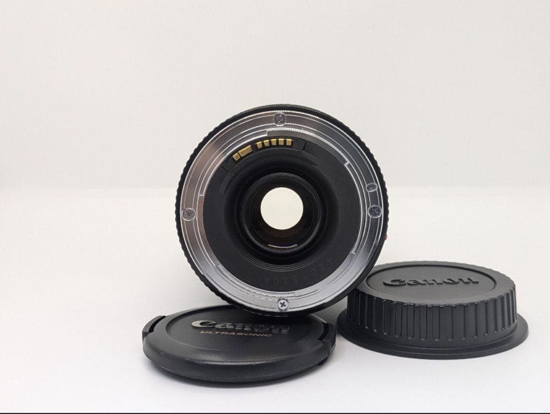 Canon EF 75-300mm USM 超望遠レンズ EF カバー両方無し