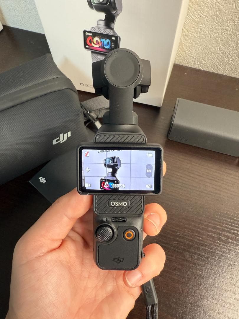 DJI Osmo Pocket 3 Creator Combo – ほぼ新品！