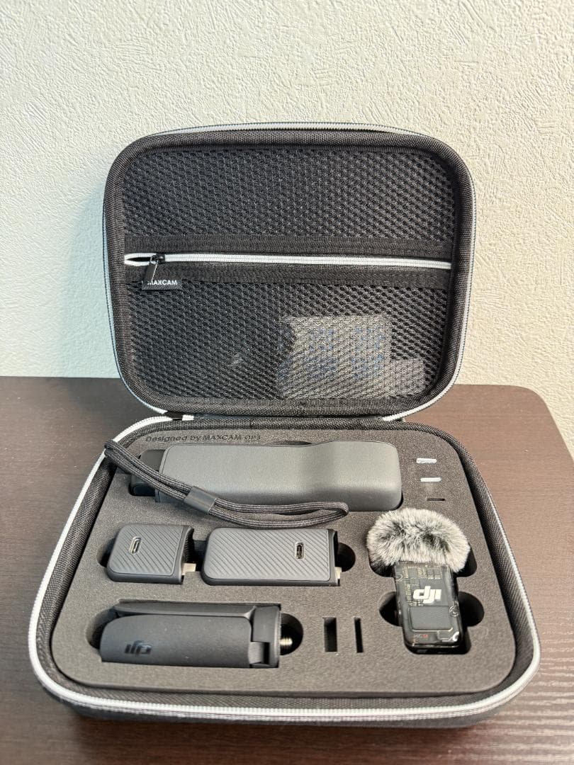 DJI Osmo Pocket 3 Creator Combo – ほぼ新品！