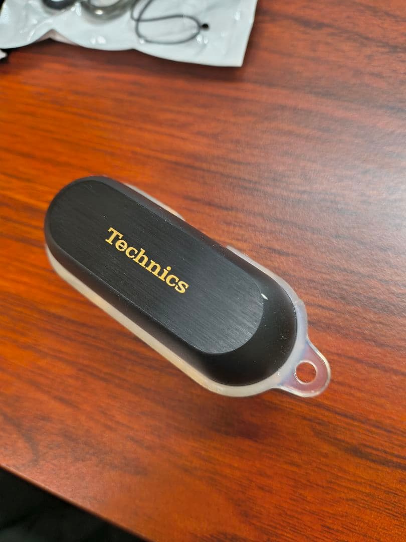 わ*な様 Technics ワイヤレスイヤホン AZ100