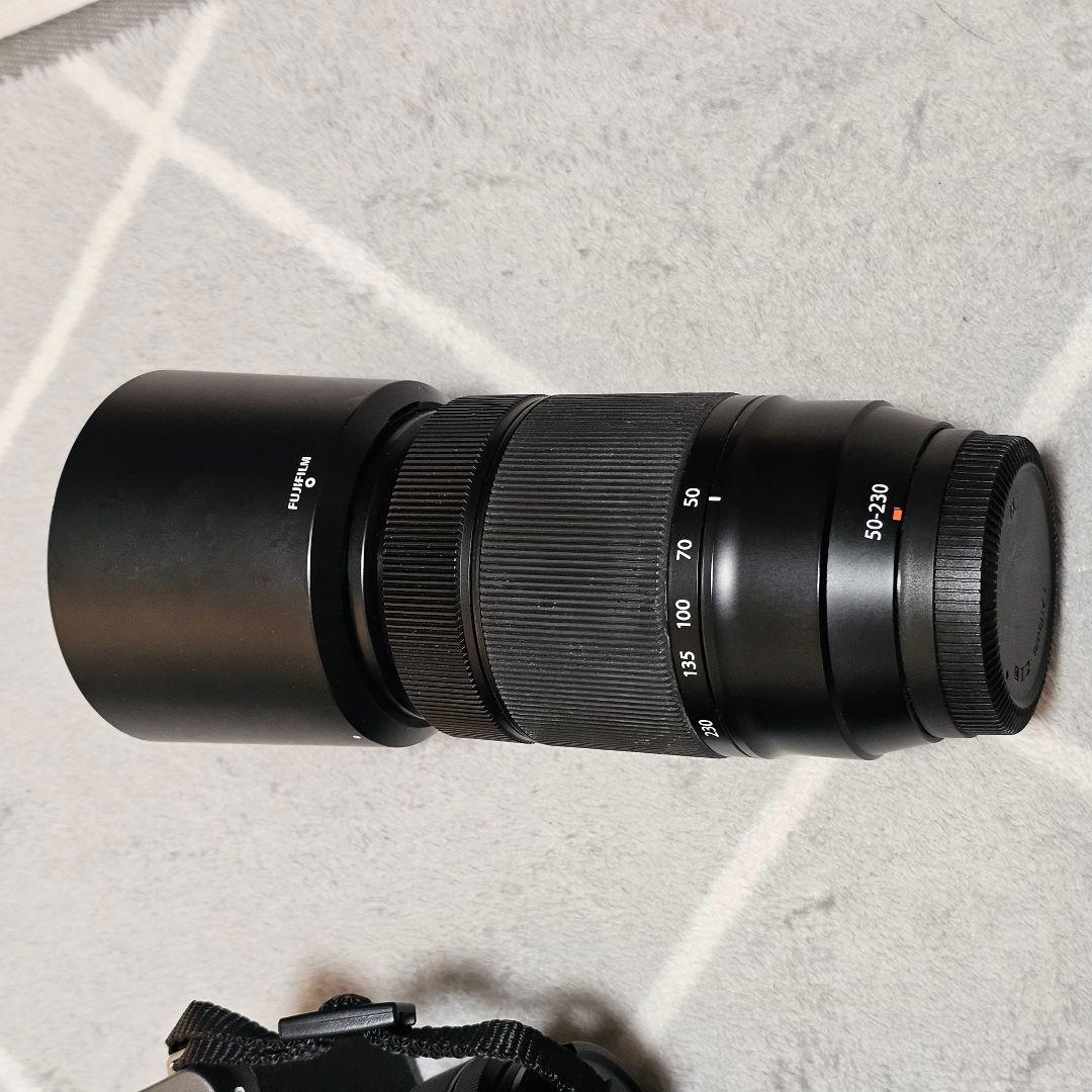 Fujifilm X-T200 ミラーレスカメラとレンズセット